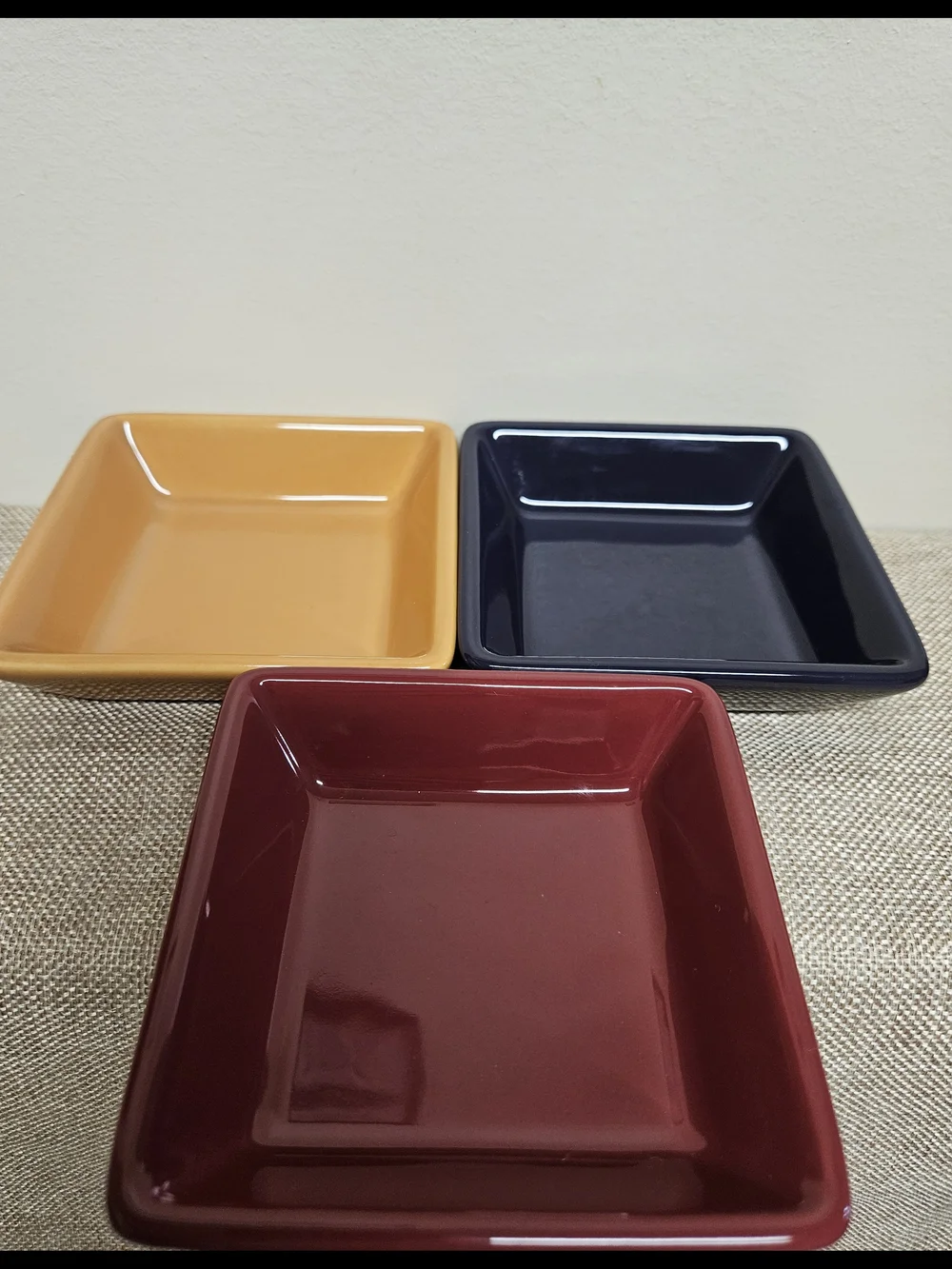 Pampered Chef Ceramic Snack Set in Burgundy, Mustard, and Navy